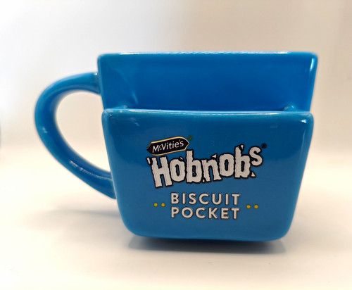 Mcvitie hobnobs biscuit - mcvitie's,